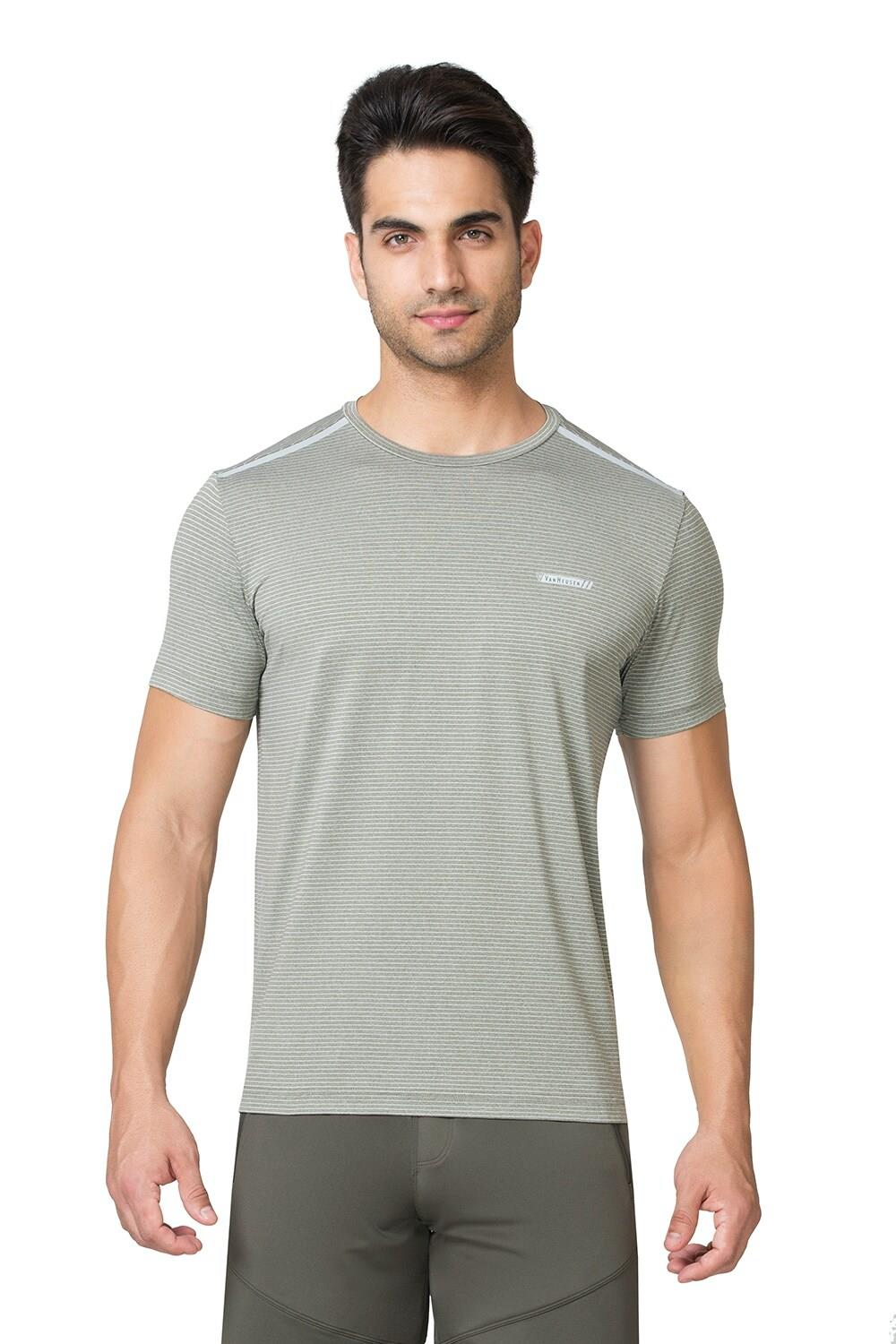 VAN HEUSEN MEN SPORTS SHORT SLEEVES ROUND NECK T-SHIRT