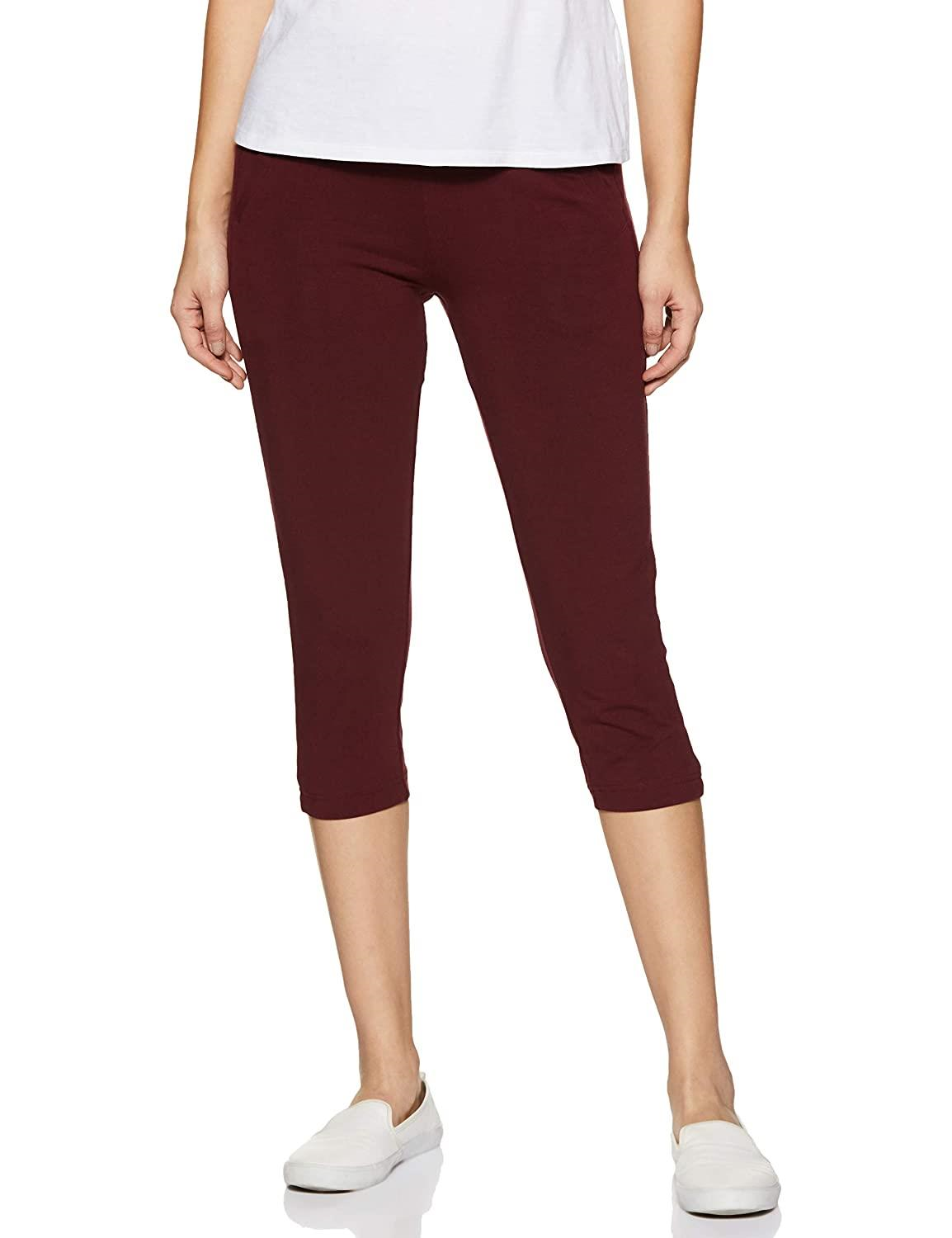 Van Heusen Women's Relaxed Fit High Rise Smart Tech+ Easy Stain Release Solid Lounge Capri