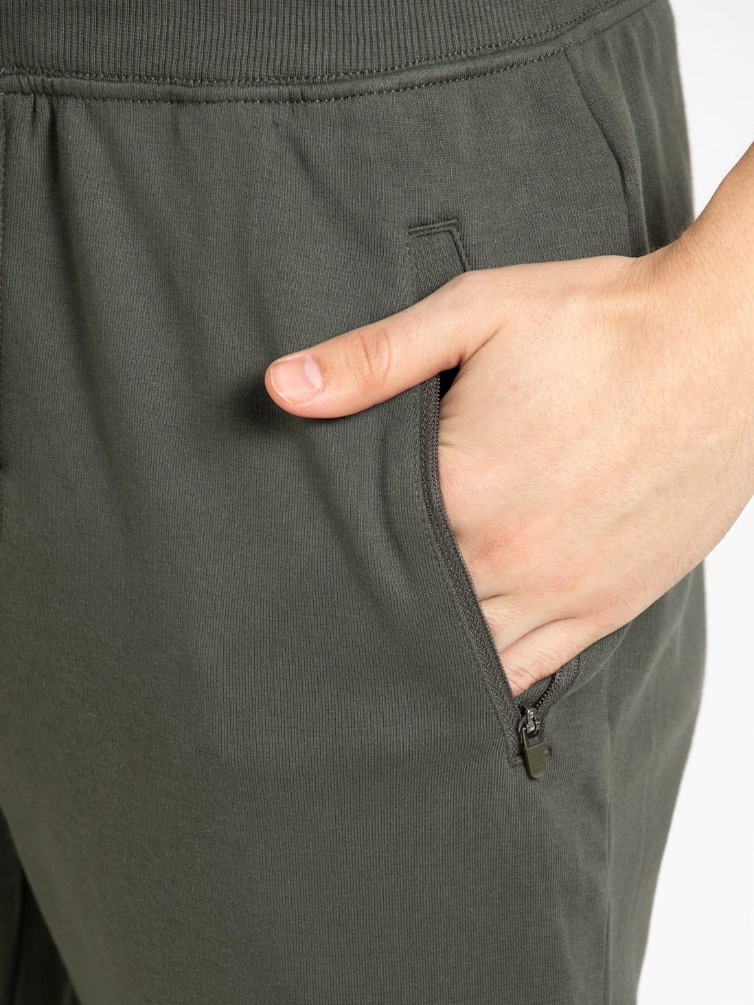 Jockey Men's Super Combed Cotton Rich Slim Fit Mid Rise Joggers with Zipper Pockets