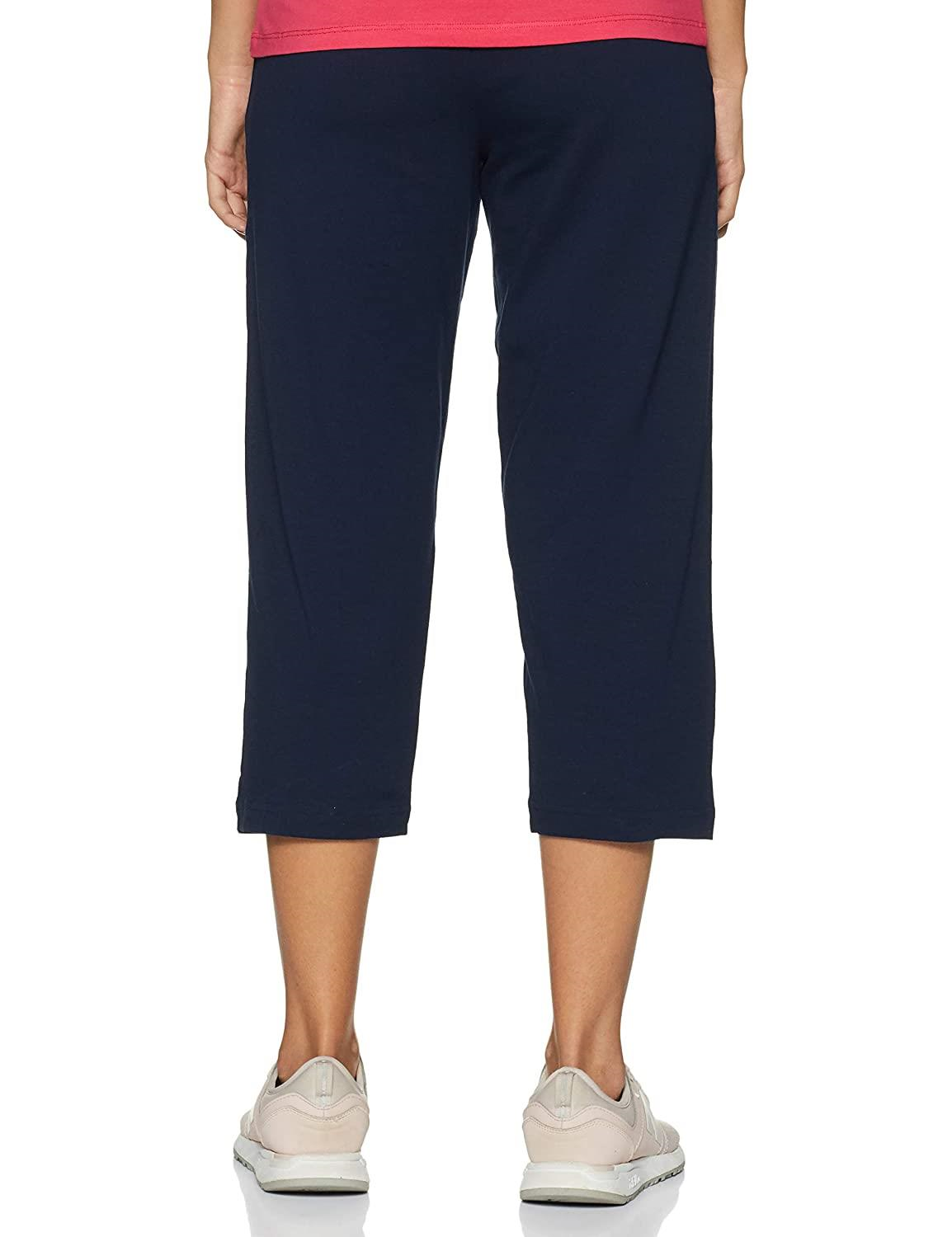 Van Heusen Women's Relaxed Fit High Rise Smart Tech+ Easy Stain Release Solid Lounge Capri