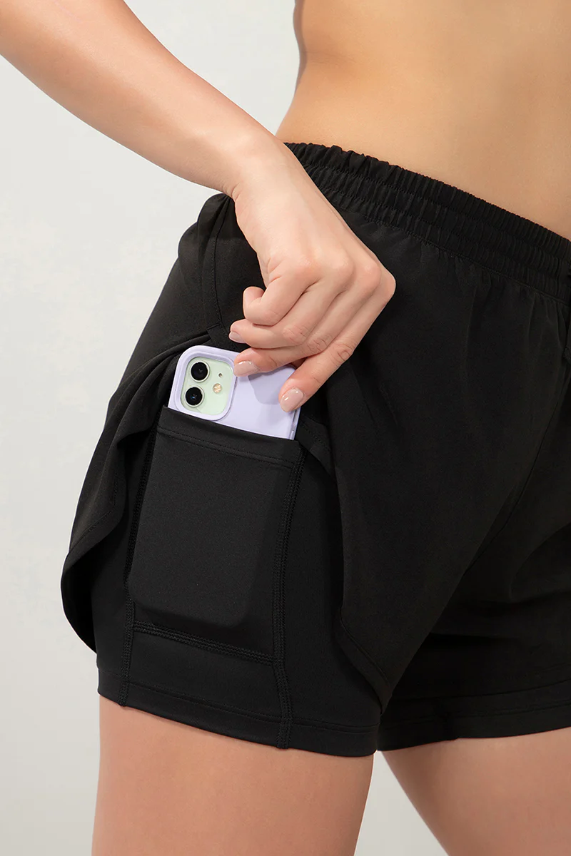 AMANTE WOMAN ACTIVE SHORTS HIGH RISE SHORTS