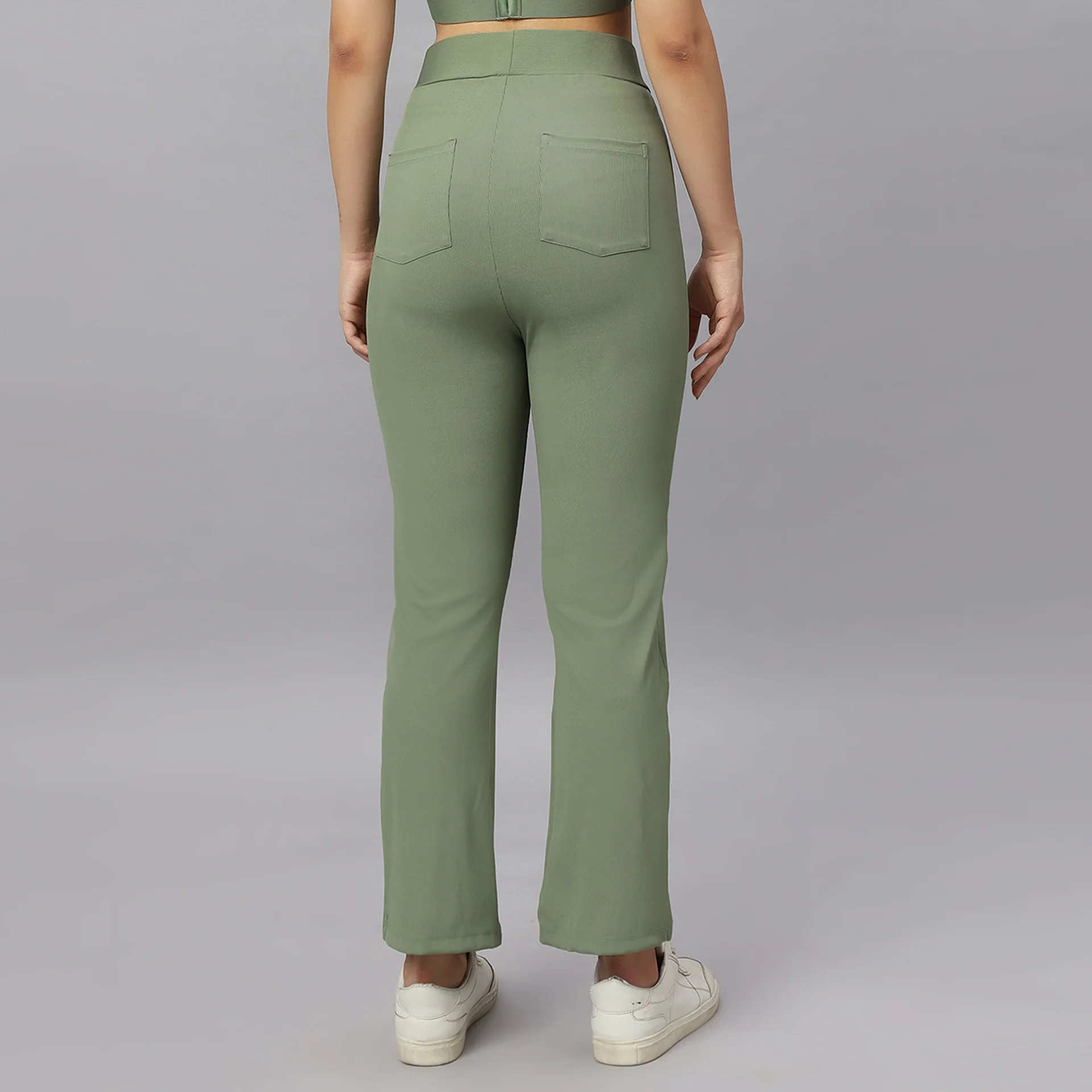 SOIE WOMENS TRACK PANT MID-RISE ANKLE-LENGTH FIT AND BACK POCKETS