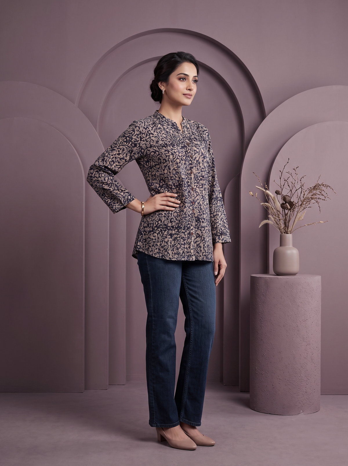 Paneri Embroidery Indigo Vine Printed Short Kurti
