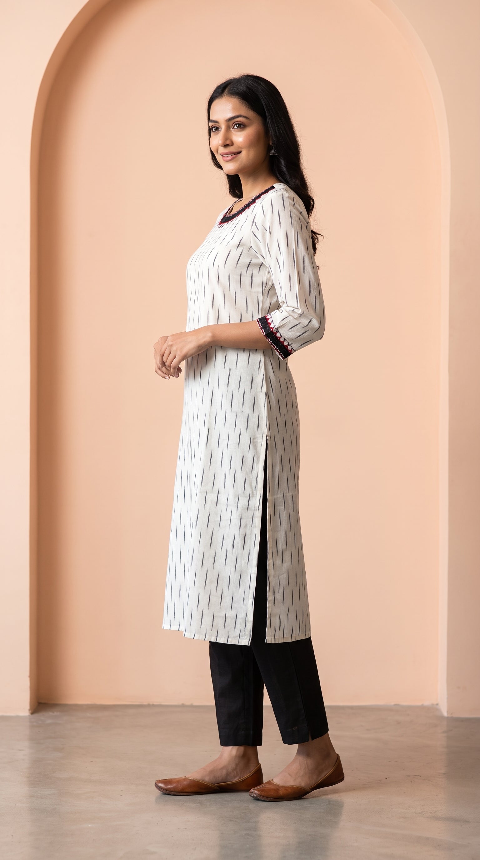 Paneri Embroidery Ikat Print Straight Kurti