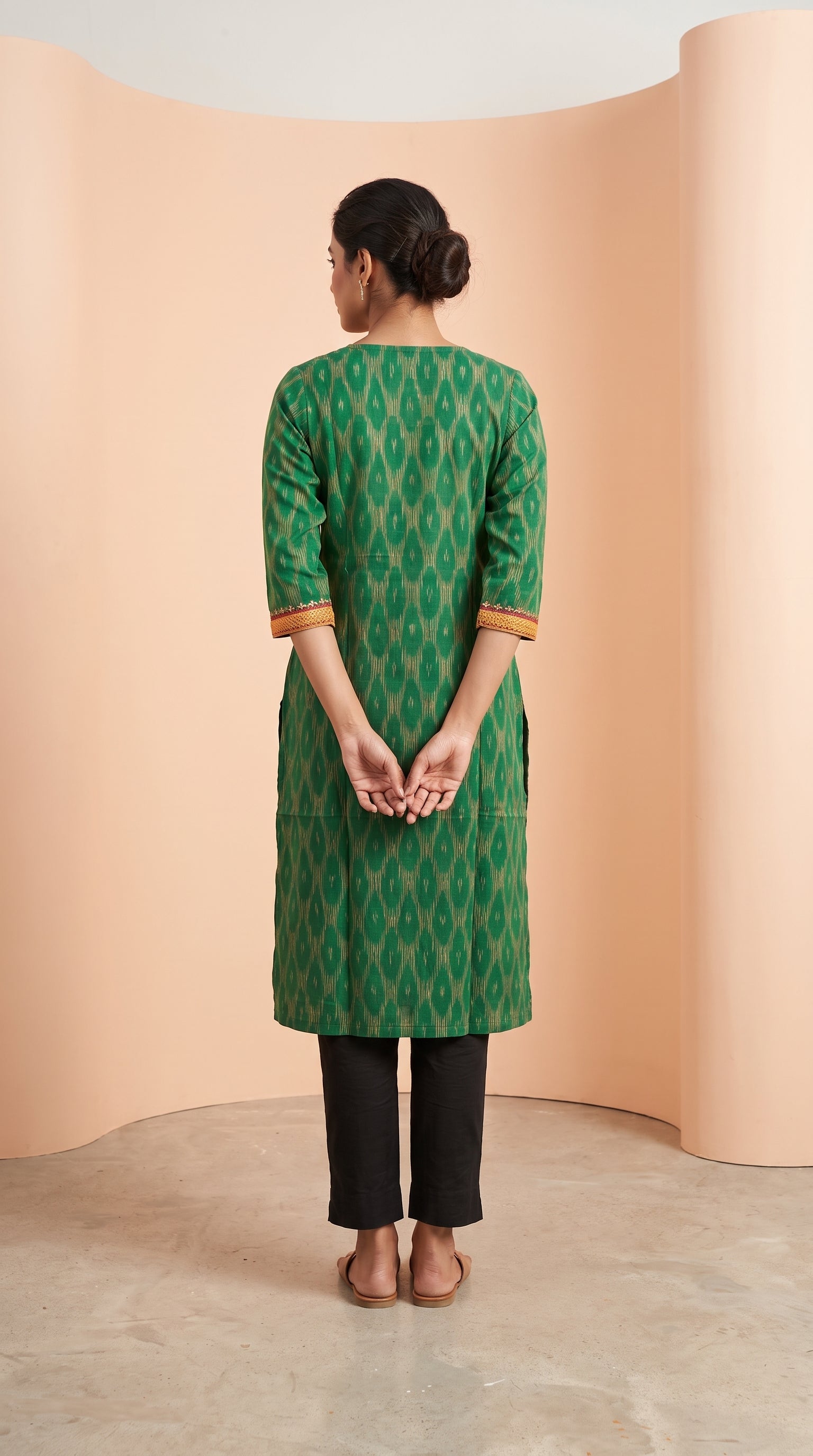 Paneri Embroidery Ikat Print Straight Kurti