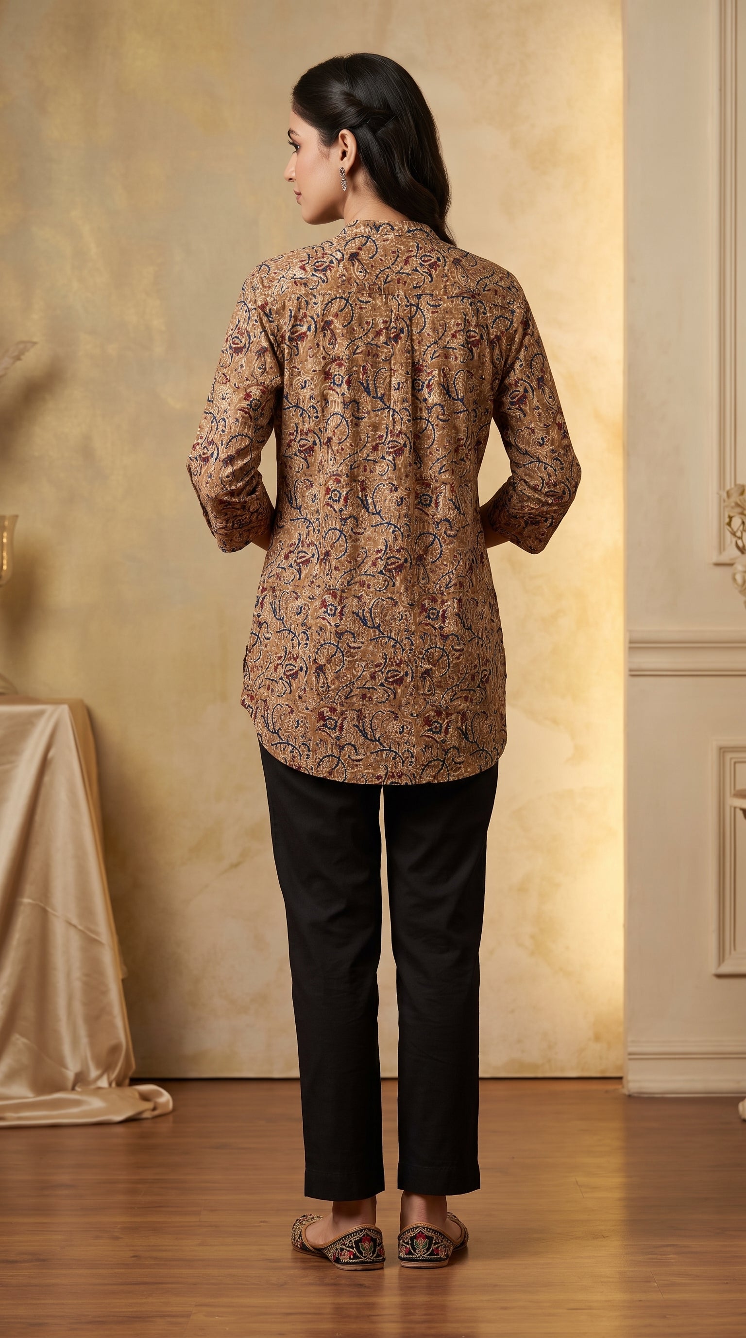 PANERI EMBROIDERY Kalamkari Print Short Kurti for Women