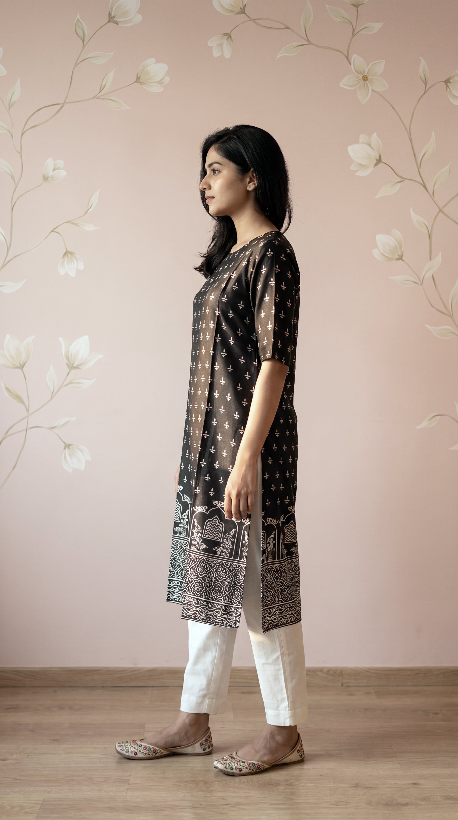 Paneri Embroidery Sillk Ethnic Printed Straight Kurti