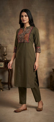 Elegant Kalamkari Neck Work Embroidered Long Kurti Set -OLIVE GREEN