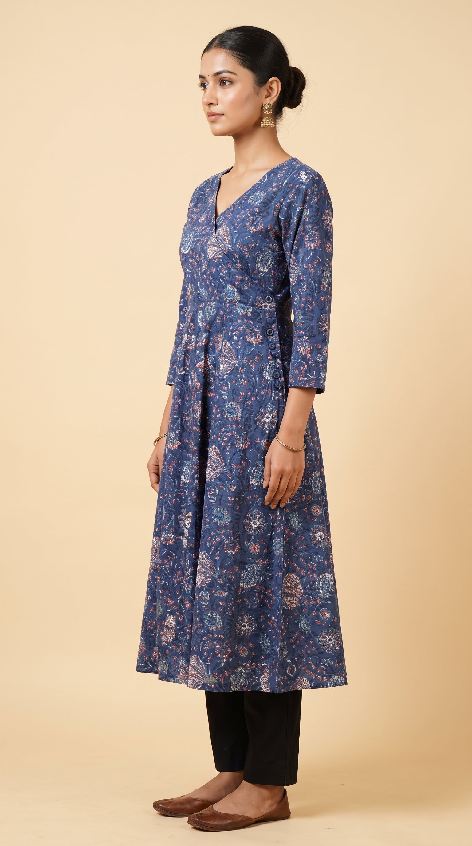 Paneri Embroidery Floral Printed Kurti
