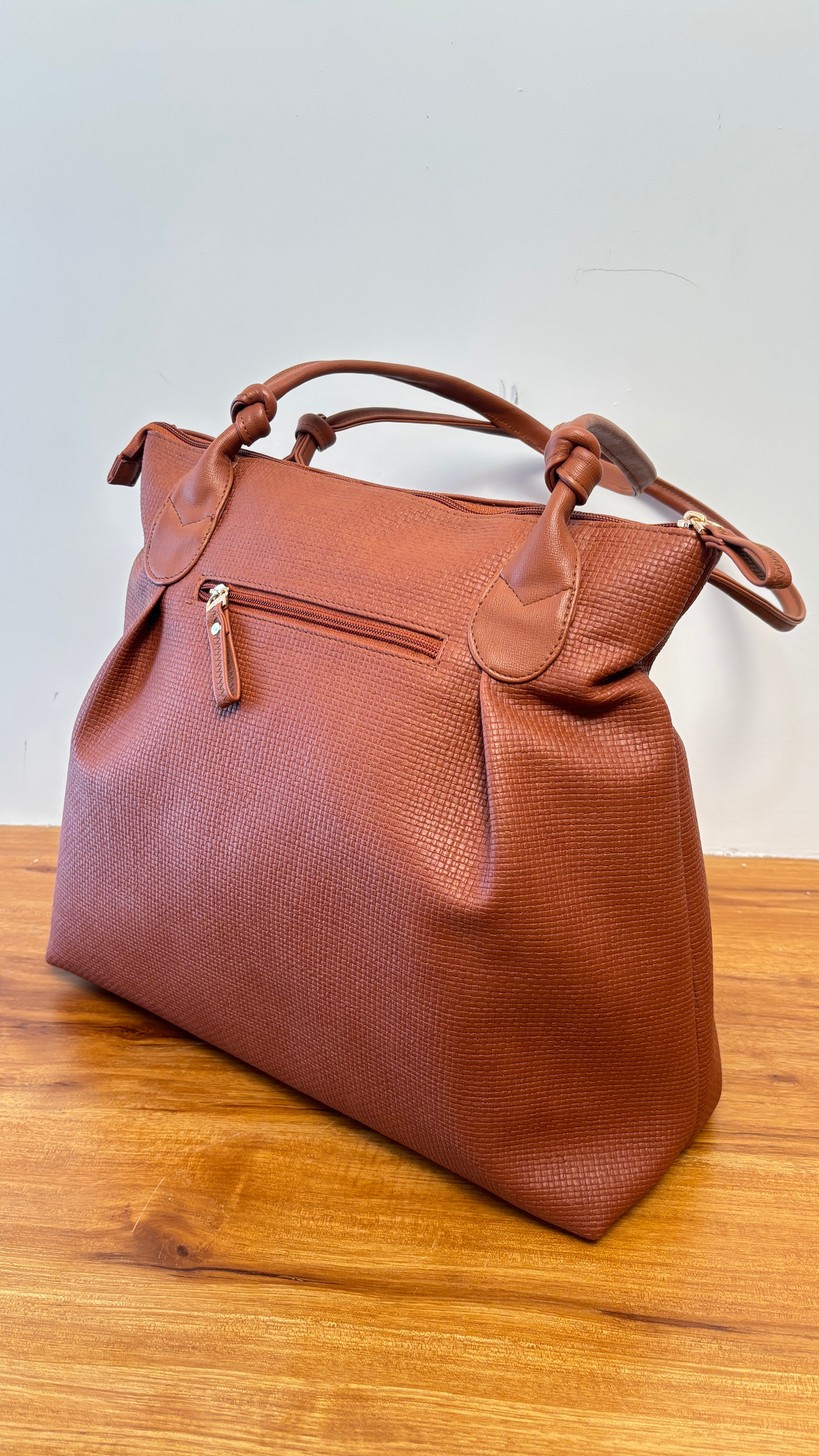 ElegaCarry – Premium Women’s Purse handbag