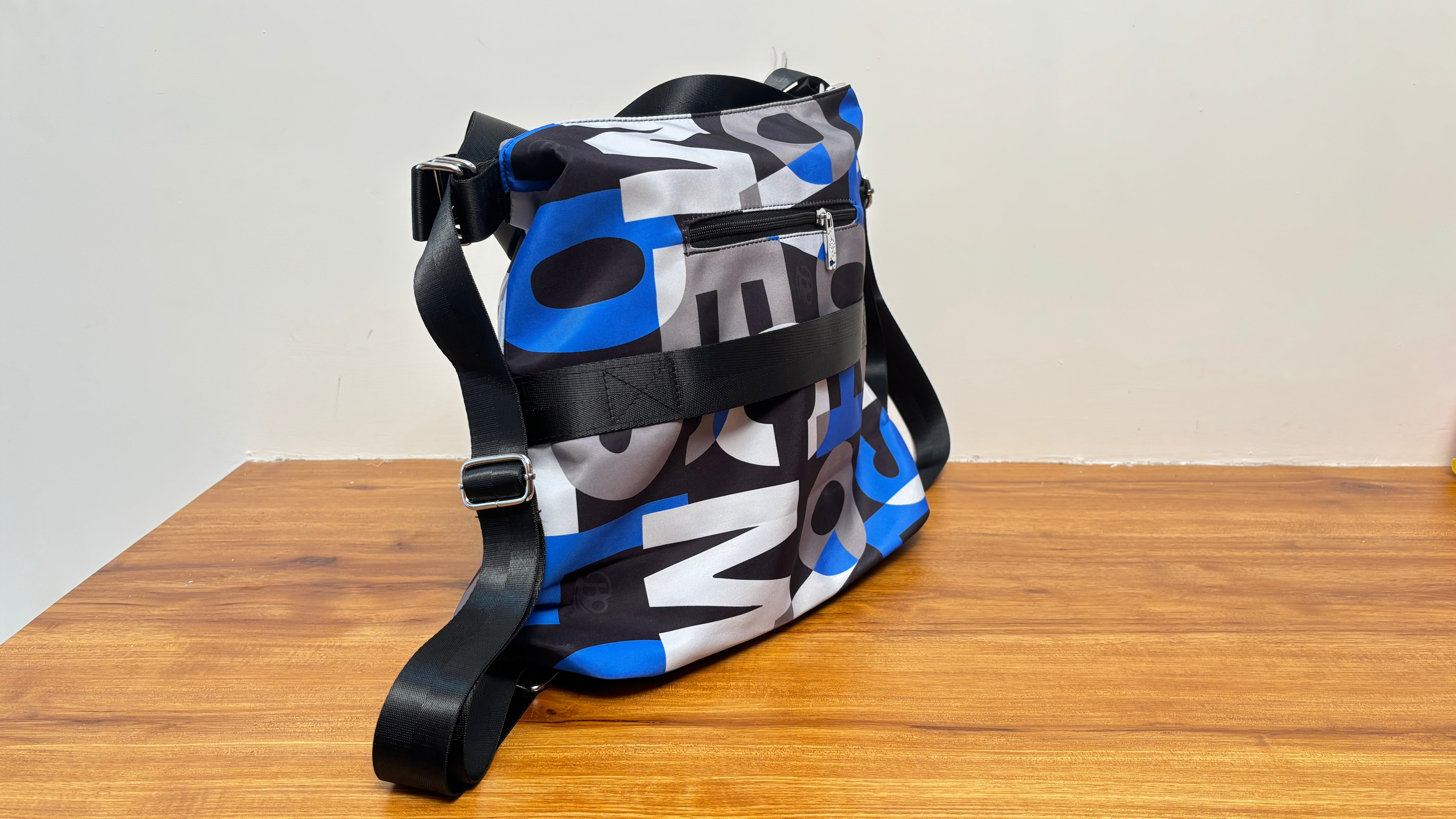 Smart Casual shoulder bag – Elegant Design