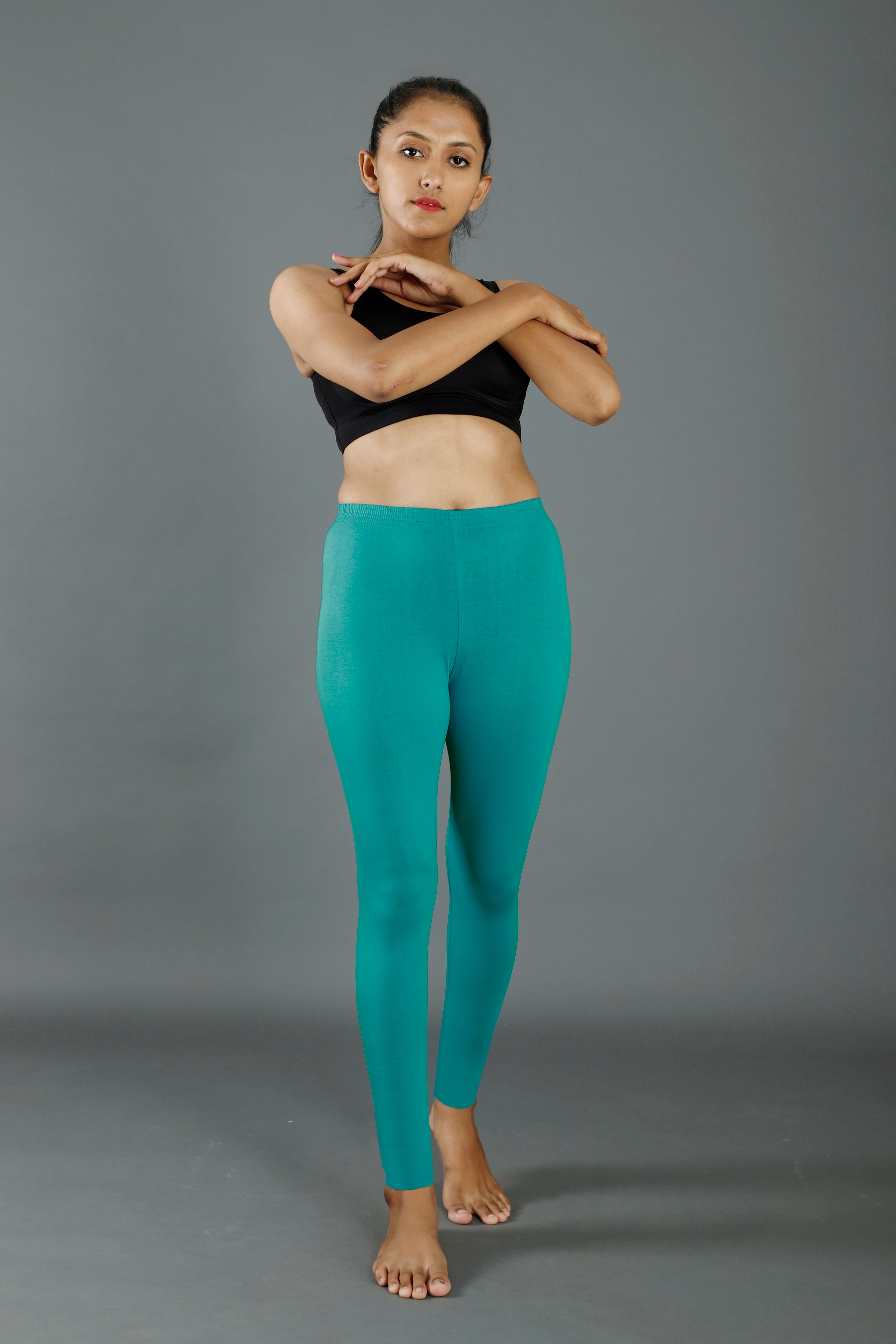 Premium Cotton Blend Ankle Leggings – All-Day Comfort Woman